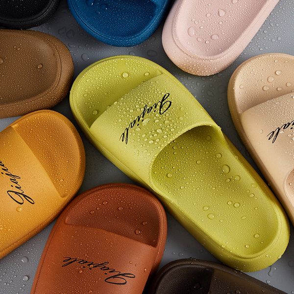 luxury slippers 2021 japane summer couple simple solid color home slippers female antiskid wear ristant indoor sandals male, Black
luxury slippers 2021 japane summer couple simple solid color home slippers female antiskid wear ristant indoor sandals male, Black