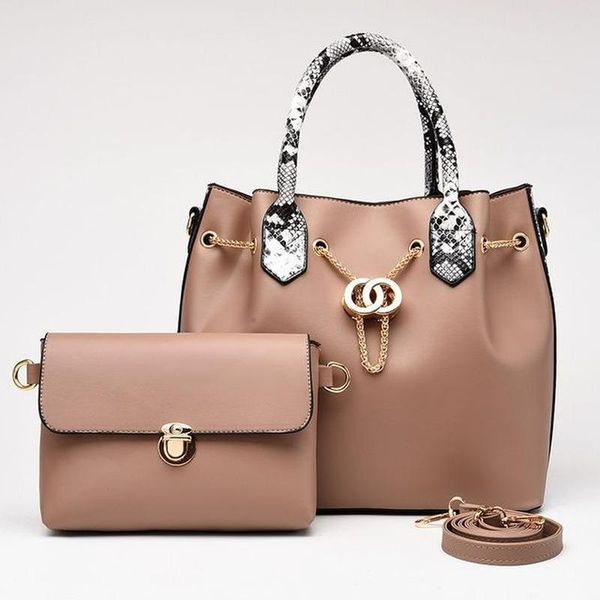 women tote 2 pcs fashion pu metal chain leather ladies handbag serpentine messenger shoulder bag wallet 2021
women tote 2 pcs fashion pu metal chain leather ladies handbag serpentine messenger shoulder bag wallet 2021