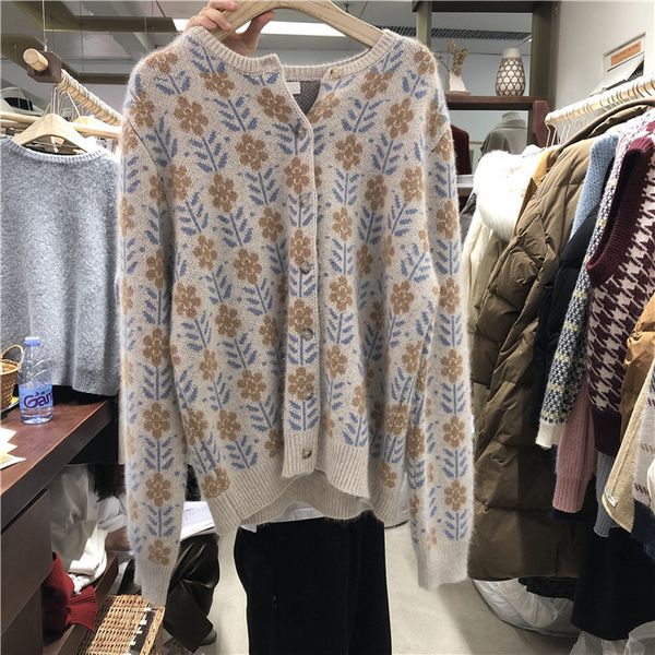 women's sweaters spring and autumn retro design sense jacquard round neck long-sleeved knitted sweater fashion casual l934, White;black
women's sweaters spring and autumn retro design sense jacquard round neck long-sleeved knitted sweater fashion casual l934, White;black