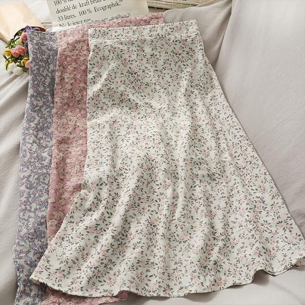 retro western style all match womens skirt high waist slim floral female printed mid length a line, Black
retro western style all match womens skirt high waist slim floral female printed mid length a line, Black