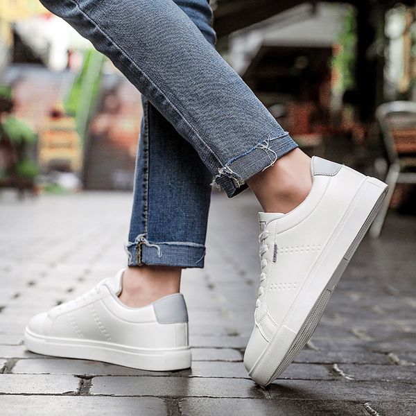 spring summer white shoes men sneakers man casual shoes classic black white male shoes 2020 new
spring summer white shoes men sneakers man casual shoes classic black white male shoes 2020 new