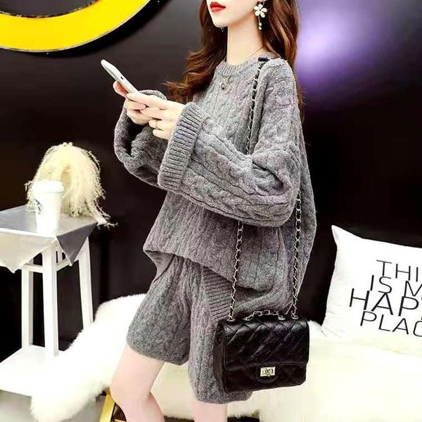 women's tracksuits loose casual fashion sweater suit 2021 autumn and winter round neck knitted twist two-piece female street, Gray
women's tracksuits loose casual fashion sweater suit 2021 autumn and winter round neck knitted twist two-piece female street, Gray