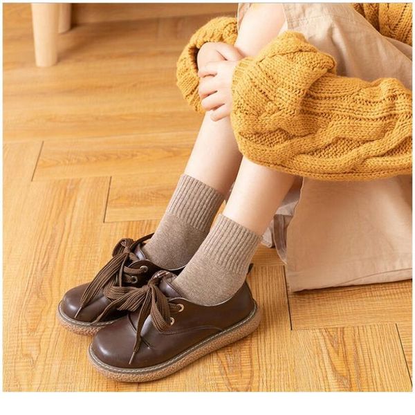 1 pair fall/winter socks solid color women's tube socks high luokou cotton warm and breathab jllqnk, Black
1 pair fall/winter socks solid color women's tube socks high luokou cotton warm and breathab jllqnk, Black