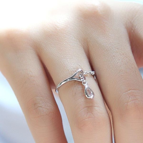 cluster rings water droplet 925 silver color diamond ring korean anillos bizuteria gemstone wedding for women z jewelry, Golden;silver
cluster rings water droplet 925 silver color diamond ring korean anillos bizuteria gemstone wedding for women z jewelry, Golden;silver