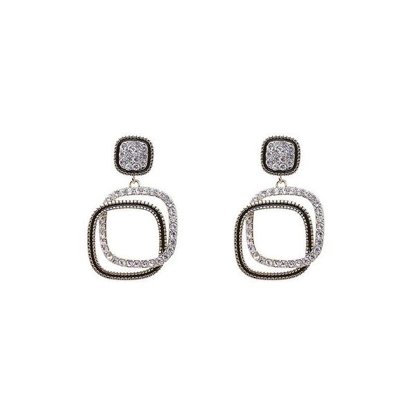 stud rlx-0136 s925 silver needle fashion geometric square hollow earrings european and american net red, Golden;silver
stud rlx-0136 s925 silver needle fashion geometric square hollow earrings european and american net red, Golden;silver