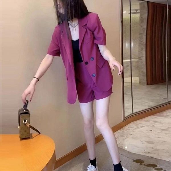 women's tracksuits 2021 summer fashion women purple blazer suits female short sleeve single breasted blazers +shorts 2 piece sets outfi, Gray
women's tracksuits 2021 summer fashion women purple blazer suits female short sleeve single breasted blazers +shorts 2 piece sets outfi, Gray
