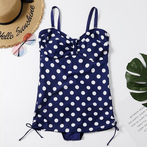one-piece suits 2021 fashion ladies wave point swimsuit slim halter neck small fragrant bikini
one-piece suits 2021 fashion ladies wave point swimsuit slim halter neck small fragrant bikini