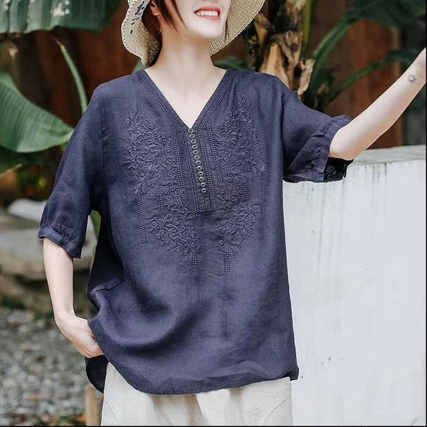 2021 summer new arts style women half sleeve loose t shirt vintage v neck tee shirt femme casual plus size m103, White
2021 summer new arts style women half sleeve loose t shirt vintage v neck tee shirt femme casual plus size m103, White