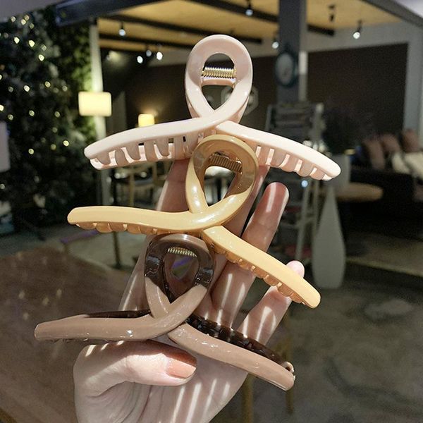 south korea morandi issuing barrettes head word clip elegant grip large size plate hairpin girls head clip, Golden;silver
south korea morandi issuing barrettes head word clip elegant grip large size plate hairpin girls head clip, Golden;silver