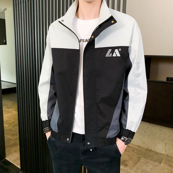 jackets men's 2021 autumn stand collar et work coat korean slim fit casual trendy baseball suit youth men's wear, Black;brown
jackets men's 2021 autumn stand collar et work coat korean slim fit casual trendy baseball suit youth men's wear, Black;brown