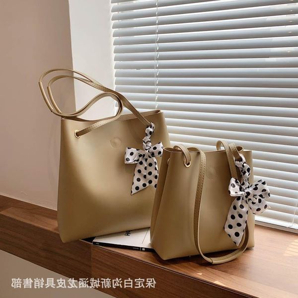 ribbon female mother-in-law bag new korean shoulder texture color solid fashion 2021 underarm handbag ikpto
ribbon female mother-in-law bag new korean shoulder texture color solid fashion 2021 underarm handbag ikpto