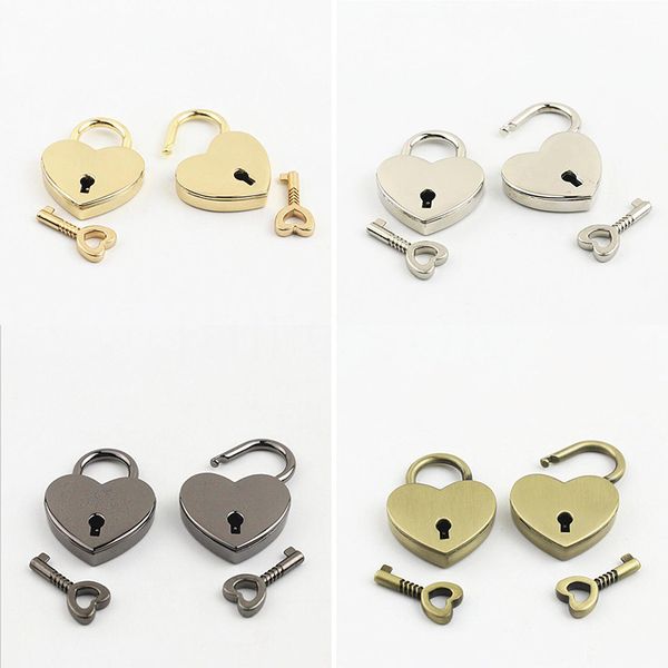 4 colors heart shape padlocks vintage hardware locks mini archaize keys lock with key travel handbag suitcase padlock dd358
4 colors heart shape padlocks vintage hardware locks mini archaize keys lock with key travel handbag suitcase padlock dd358