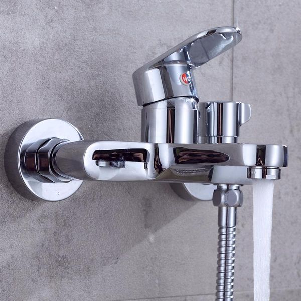 bathroom shower sets the three-speed bathtub faucet and cold copper mixing valve with draining sanitary ware runner mixer
bathroom shower sets the three-speed bathtub faucet and cold copper mixing valve with draining sanitary ware runner mixer