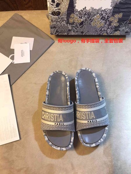 slippers d family embroidered thick bottom flip flop 2021 summer new net red beach slippers for women zly, Black
slippers d family embroidered thick bottom flip flop 2021 summer new net red beach slippers for women zly, Black