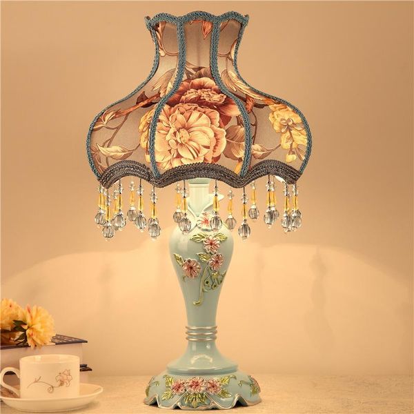 table lamps 50*31*16.5cm european lamp bedroom bedside dimmable resin fabric lampshade decorative for living room
table lamps 50*31*16.5cm european lamp bedroom bedside dimmable resin fabric lampshade decorative for living room