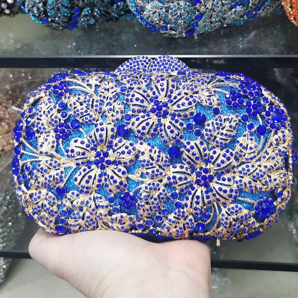 2021 new gold metal blue rhinestone crystal clutch diamond gemstone clutches wedding purse evening chain handbags
2021 new gold metal blue rhinestone crystal clutch diamond gemstone clutches wedding purse evening chain handbags