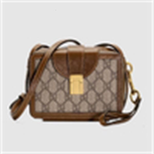 trbi brand designer luxury 614368 with clasp closure evenin totes shoulder cross body bags clutches backpacks pouches wallets, Red;blue
trbi brand designer luxury 614368 with clasp closure evenin totes shoulder cross body bags clutches backpacks pouches wallets, Red;blue