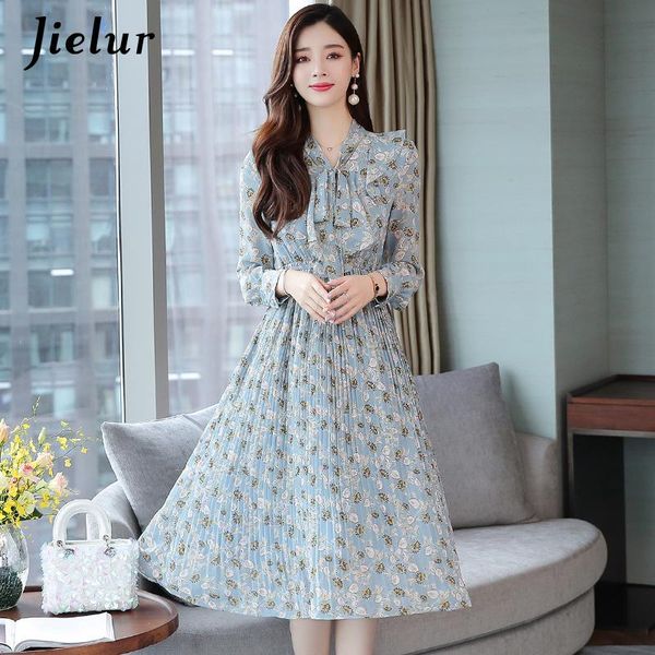 casual dresses pleated autumn dress ruffles floral chic slim midi women long sleeve chiffon robe femme elastic waist s-xxl, Black;gray
casual dresses pleated autumn dress ruffles floral chic slim midi women long sleeve chiffon robe femme elastic waist s-xxl, Black;gray