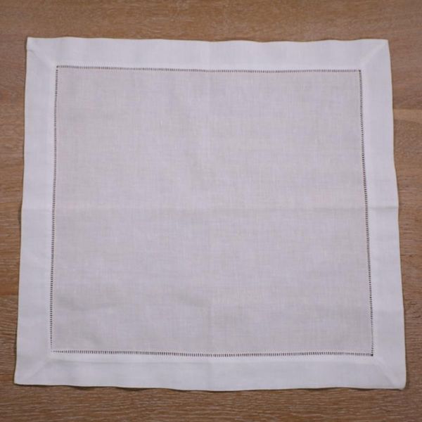 table napkin n002-22: 12 piece white hemstitch dinner napkins - 55/45 linen cotton blend 22" x ladder cloth
table napkin n002-22: 12 piece white hemstitch dinner napkins - 55/45 linen cotton blend 22" x ladder cloth