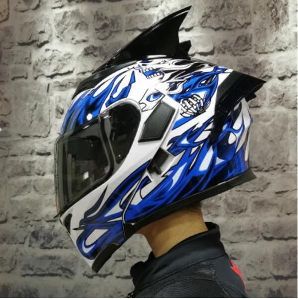 2021 new personality helmet men and women motorcycle riding helmet tail locomotive racing four seasons general safety helmet
2021 new personality helmet men and women motorcycle riding helmet tail locomotive racing four seasons general safety helmet