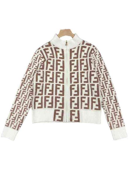 2022 factory wholesale new autumn winter coat, White;black 
2022 factory wholesale new autumn winter coat, White;black