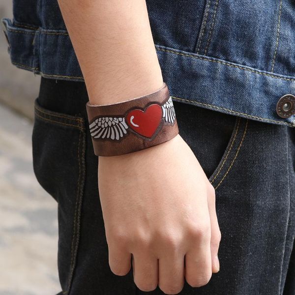 charm bracelets vintage cowhide leather braceletes heart pattern fashion jewelry accessories for women and men, Golden;silver
charm bracelets vintage cowhide leather braceletes heart pattern fashion jewelry accessories for women and men, Golden;silver
