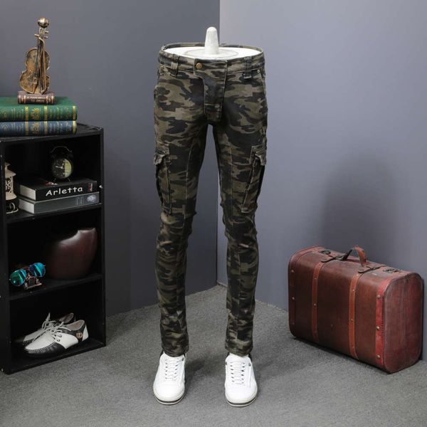 spring and autumn 2019 stretch camouflage splicing jeans men's work clothes style straight tube slim military trend, Blue
spring and autumn 2019 stretch camouflage splicing jeans men's work clothes style straight tube slim military trend, Blue