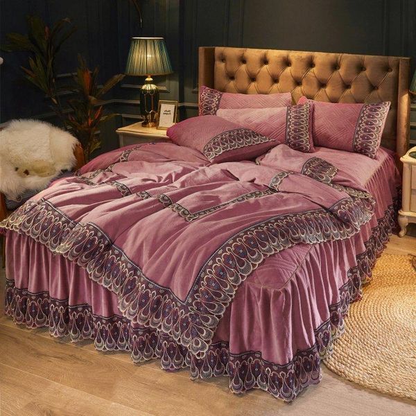 bedding sets soft crystal velvet flannel fleece lace set double bed quilting home textile cover duvet skirt linen pillowcases
bedding sets soft crystal velvet flannel fleece lace set double bed quilting home textile cover duvet skirt linen pillowcases