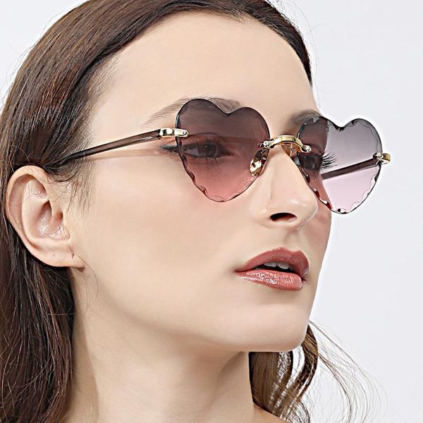 brand retro fashion women sunglasses trend rimless love cut edge all-match street party driving uv400 zonnebril, White;black
brand retro fashion women sunglasses trend rimless love cut edge all-match street party driving uv400 zonnebril, White;black