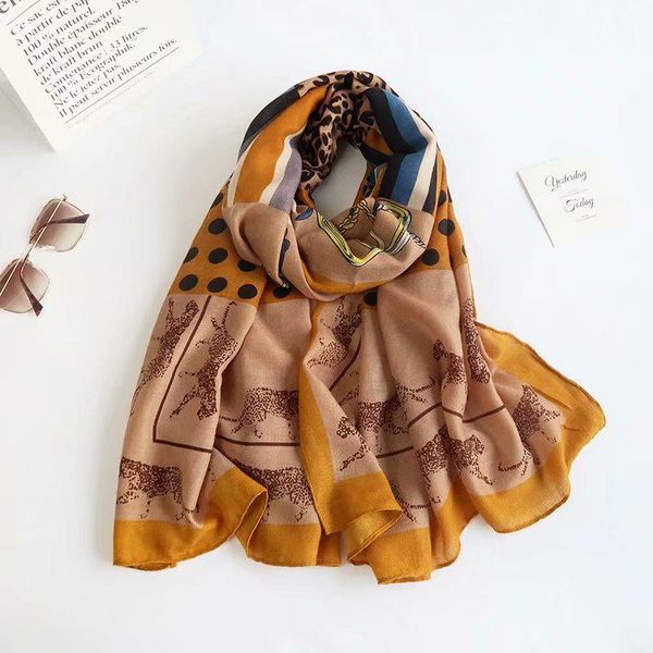scarves 2021 design brand women scarf fashion print cotton spring winter warm hijabs lady foulard bandana plaid, Blue;gray
scarves 2021 design brand women scarf fashion print cotton spring winter warm hijabs lady foulard bandana plaid, Blue;gray