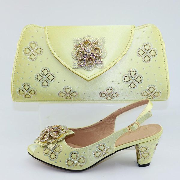 dress shoes graceful gold high heel sandal with handbag set rhinestones for lady cr1716, height 7cm, Black
dress shoes graceful gold high heel sandal with handbag set rhinestones for lady cr1716, height 7cm, Black