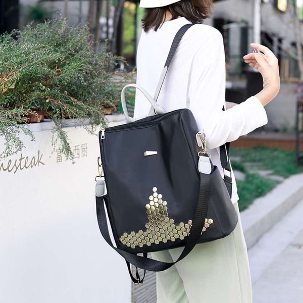 hbp 2021 korean fashion rivet women's oxford cloth large capacity backpack canvas bag
hbp 2021 korean fashion rivet women's oxford cloth large capacity backpack canvas bag