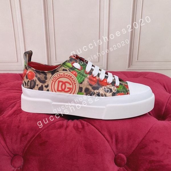 women sneaker casual dirty shoes thick soled leather letters lace up platform leisure womens shoe fashion, Black;red
women sneaker casual dirty shoes thick soled leather letters lace up platform leisure womens shoe fashion, Black;red