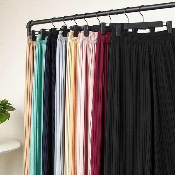womens high waist ruffled chiffon pants pleated tall waist show thin nine points wide legged pants elastic waist casual skirts, Black;white
womens high waist ruffled chiffon pants pleated tall waist show thin nine points wide legged pants elastic waist casual skirts, Black;white