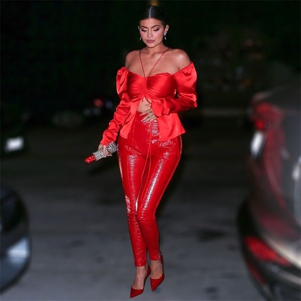 satin off the shoulder ruched open back zipper red bardot babe inspired by kyliejenner 210308, Black
satin off the shoulder ruched open back zipper red bardot babe inspired by kyliejenner 210308, Black
