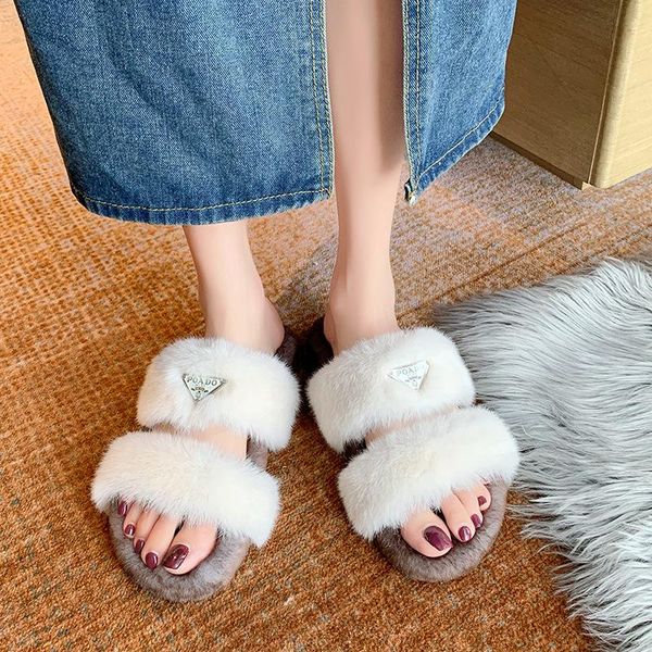 slippers wool women 2021 autumn and winter wear hollow out cotton drag flow one word peep toe indoor ladies, Black
slippers wool women 2021 autumn and winter wear hollow out cotton drag flow one word peep toe indoor ladies, Black
