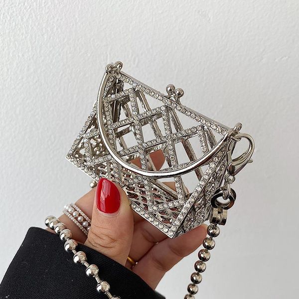 evening bags diamond mini tote bag 2021 high-quality alloy women's designer handbag chain shoulder messenger decorative hollow
evening bags diamond mini tote bag 2021 high-quality alloy women's designer handbag chain shoulder messenger decorative hollow