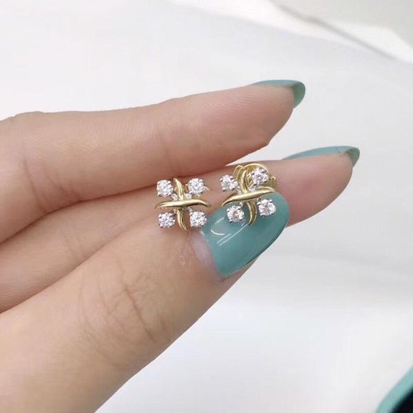 original tif 925 sterling silver x earrings classic fashion flower t zircon earrings ladies women logo jewelry birthday gift, Golden;silver
original tif 925 sterling silver x earrings classic fashion flower t zircon earrings ladies women logo jewelry birthday gift, Golden;silver