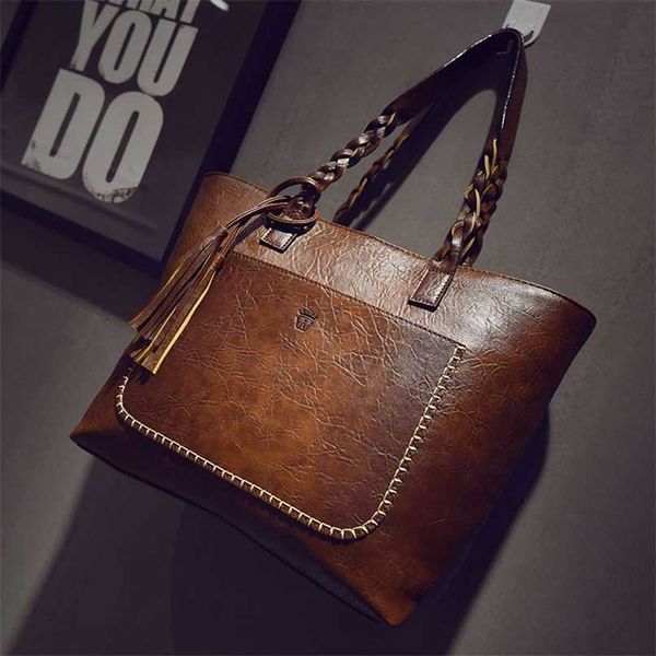 large capacity women bags shoulder tote bags bolsos women messenger bags with tassel famous designers leather handbags 211025
large capacity women bags shoulder tote bags bolsos women messenger bags with tassel famous designers leather handbags 211025