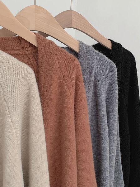 new lazy midi soft sweater autumn coat women's 2021 korean solid color loose slim knit cardigans women fashion oversized cardigan f49p, White;black
new lazy midi soft sweater autumn coat women's 2021 korean solid color loose slim knit cardigans women fashion oversized cardigan f49p, White;black