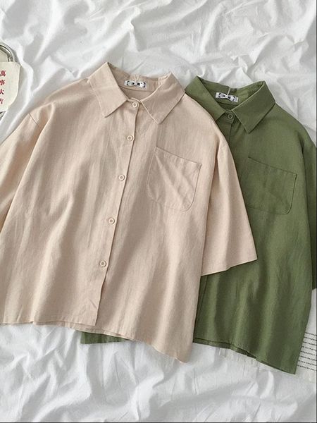 2021 new summer short sleeve shirts women korean vintage solid color turn down collar loose blouses student casual chic, White
2021 new summer short sleeve shirts women korean vintage solid color turn down collar loose blouses student casual chic, White
