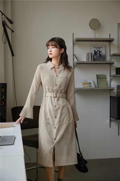 2021 new winter es for women button lace up collar flare beige long sleeve ladies split tunic kyqj, Black;gray
2021 new winter es for women button lace up collar flare beige long sleeve ladies split tunic kyqj, Black;gray