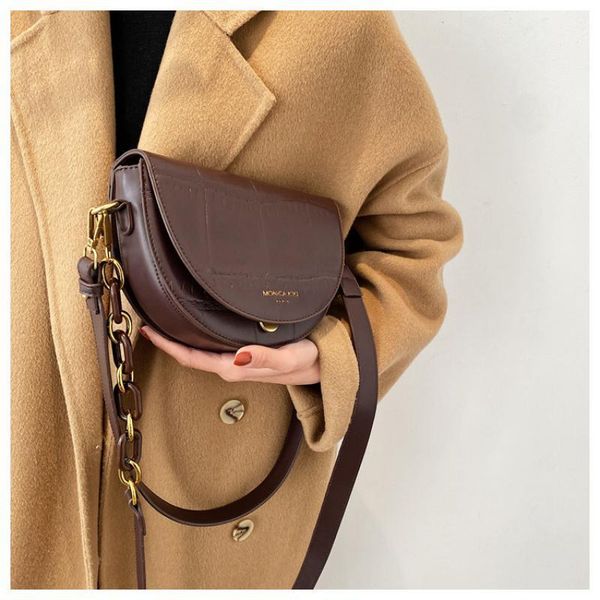 crocodile pattern saddle crossbody bags for women letters chain shoulder bag women half moon handbags casual solid women's bag
crocodile pattern saddle crossbody bags for women letters chain shoulder bag women half moon handbags casual solid women's bag