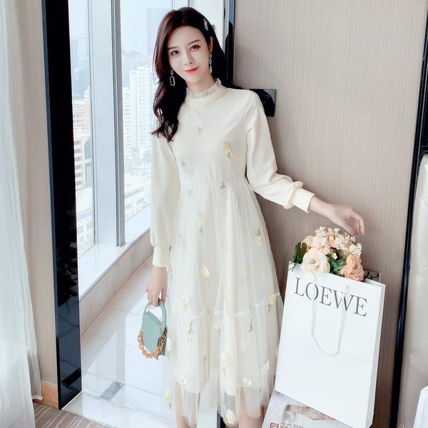 casual dresses women vintage flower embroidery dress female spring autumn 2021 retro mesh stitching a-line princess elegant vestidos, Black;gray
casual dresses women vintage flower embroidery dress female spring autumn 2021 retro mesh stitching a-line princess elegant vestidos, Black;gray