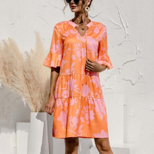 party dresses elegant dress women's summer vintage v-neck flared sleeve cake stitching midi robe femme vestidos mujer verano 2021, White;black
party dresses elegant dress women's summer vintage v-neck flared sleeve cake stitching midi robe femme vestidos mujer verano 2021, White;black
