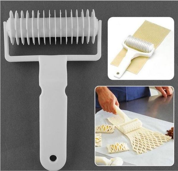 baking & pastry tools pie pizza cookie cutter plastic bakeware embossing dough roller lattice craft small size
baking & pastry tools pie pizza cookie cutter plastic bakeware embossing dough roller lattice craft small size