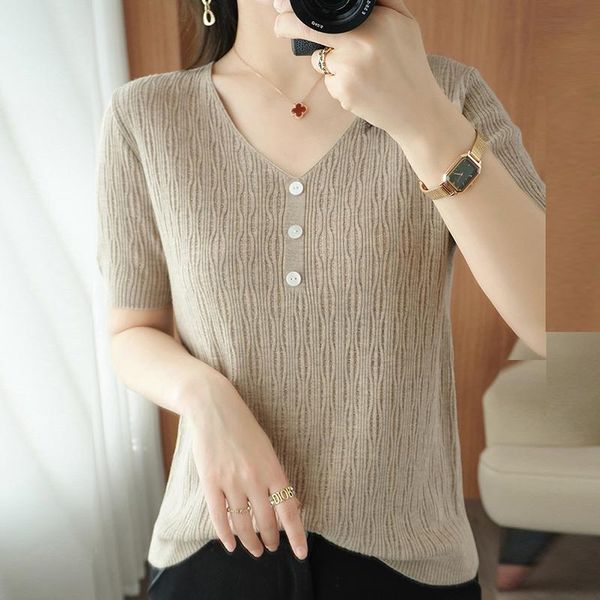 women's t-shirt casual v-neck short sleeve pleated knitted women korean style solid tee 2021 summer elastic knitwear base shirt, White
women's t-shirt casual v-neck short sleeve pleated knitted women korean style solid tee 2021 summer elastic knitwear base shirt, White