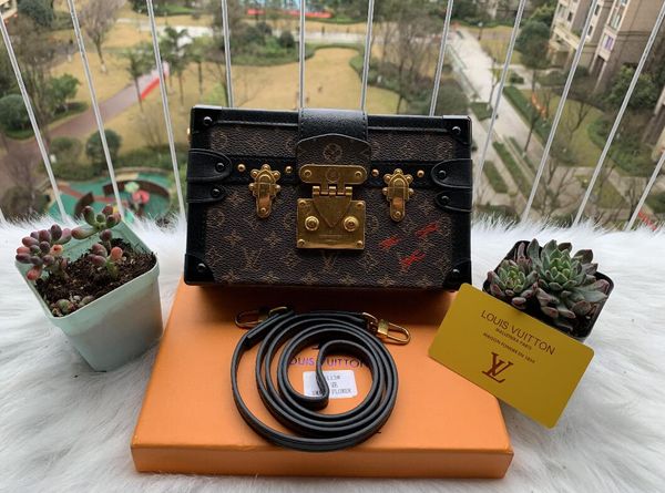 louis vutton bag classic 2021 shoulder bag wallet women leather handbags womens crossbody vintage clutch tote messenger bags with box
louis vutton bag classic 2021 shoulder bag wallet women leather handbags womens crossbody vintage clutch tote messenger bags with box