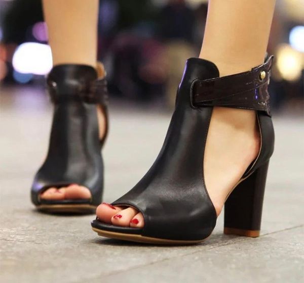 dress shoes summer large size european and american high heel sandals women 34-43, Black
dress shoes summer large size european and american high heel sandals women 34-43, Black