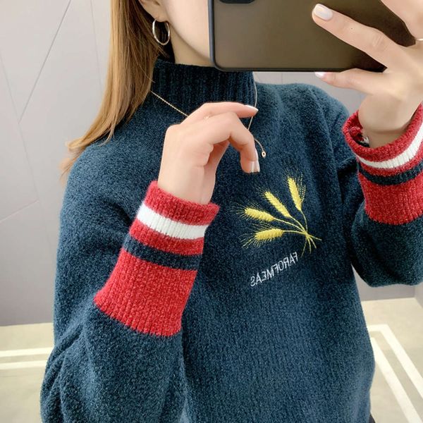 loose and lazy style semi turtleneck sweater with extra thickness in winter, White;black
loose and lazy style semi turtleneck sweater with extra thickness in winter, White;black